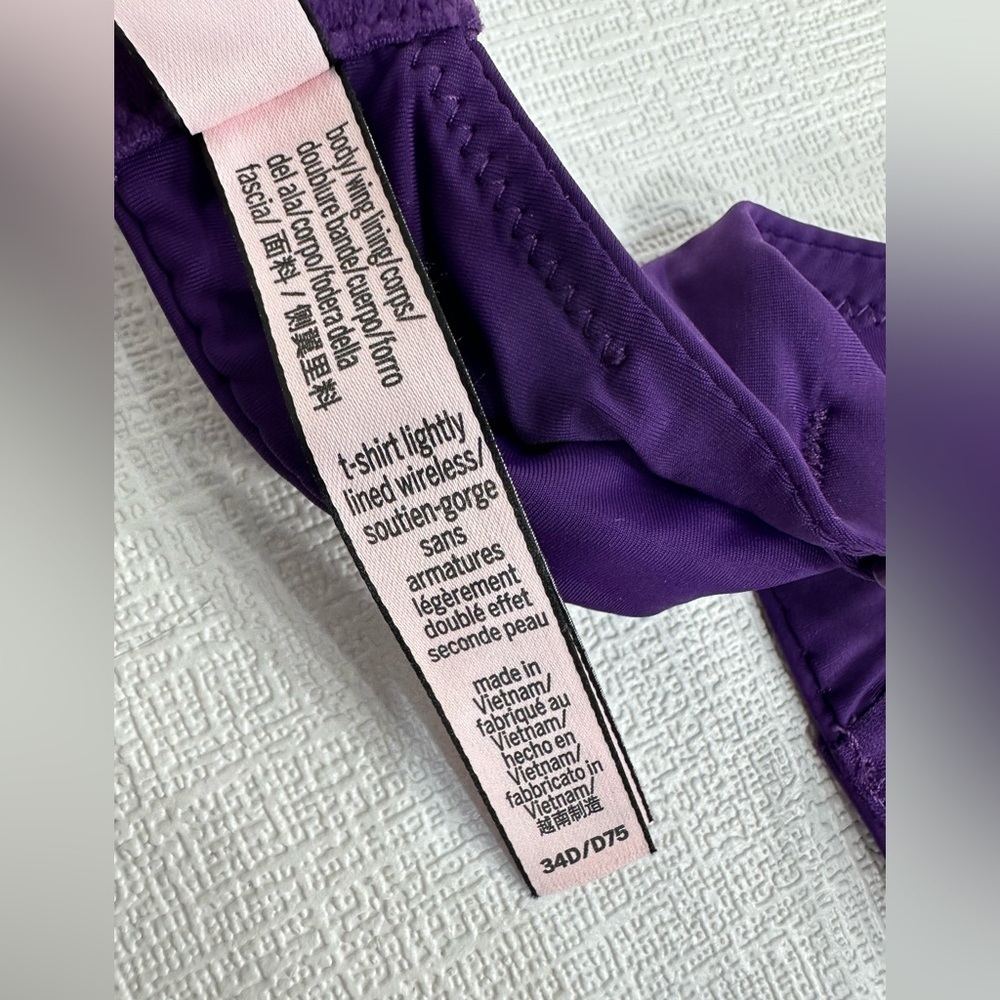 NWOT Victoria’s Secret T shirt lightly lined wireless bra purple size 34D - Picture 6 of 8